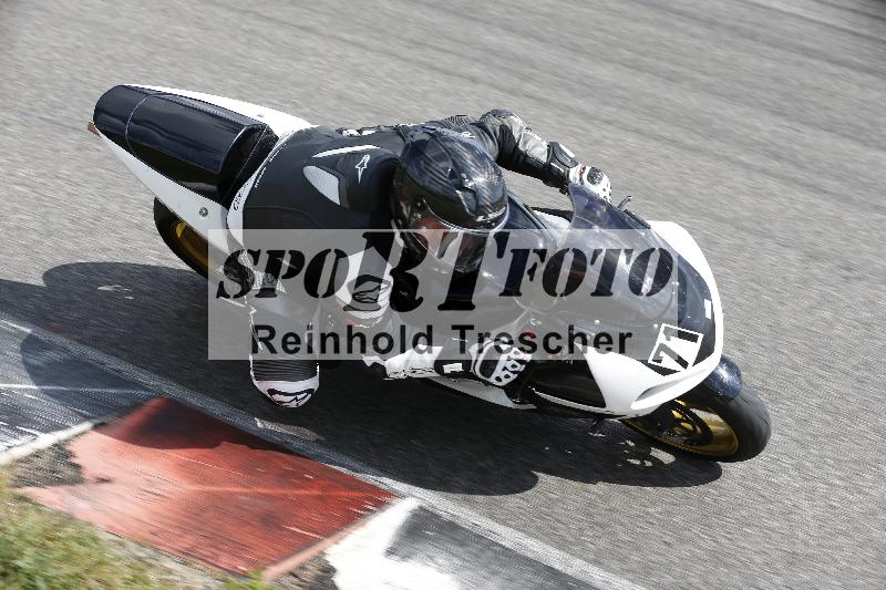 Archiv-2025/05 14.04.2025 Plüss Moto Sport ADR/Freies Fahren/71